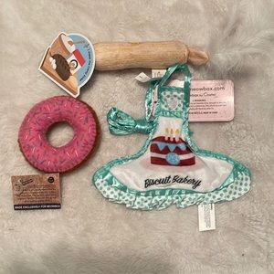 Meowbox toys and birthday outfit for your cat NWT